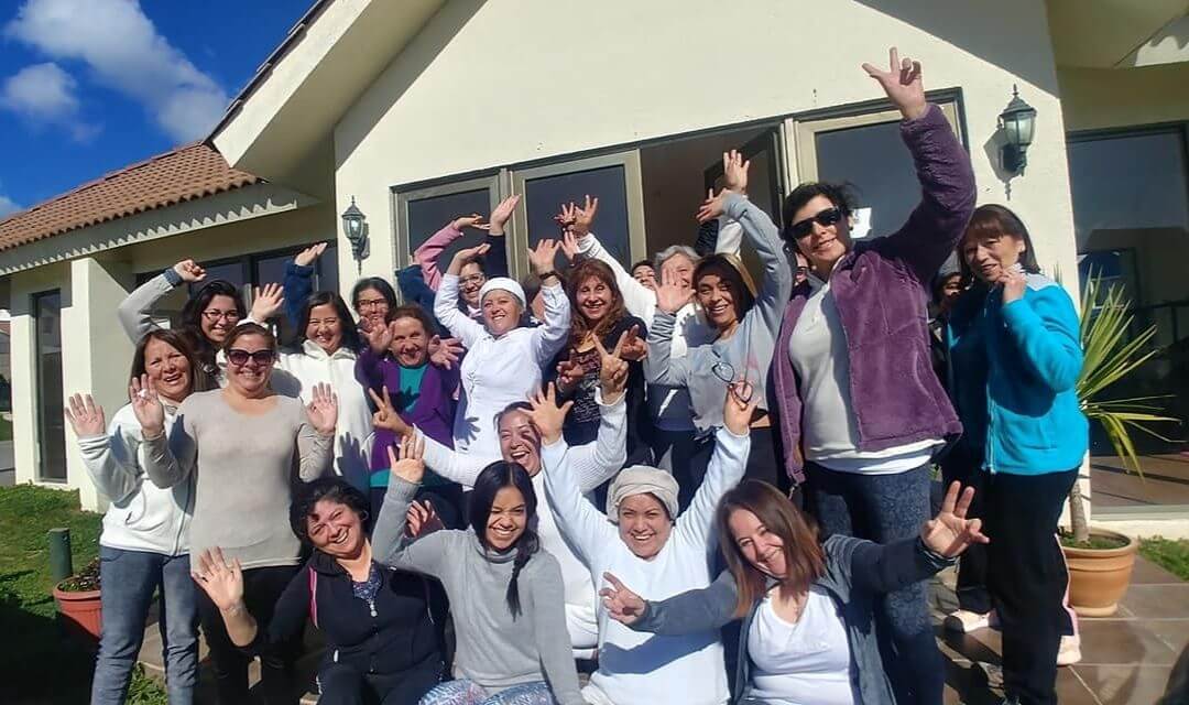 talleres gratis de Kundalini Yoga y de meditación para Mujeres valparaiso